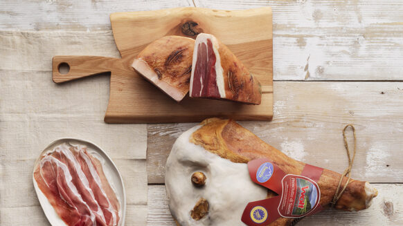 Wolf_Prosciutto_0452